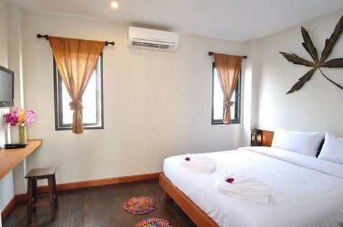 Hi. Mid Bangkok Hostel Ngoại thất bức ảnh