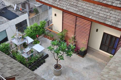 Hi. Mid Bangkok Hostel Ngoại thất bức ảnh